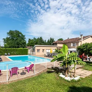 Camping Maeva Escapades Le Domaine Du Cèdre Camping Rivières